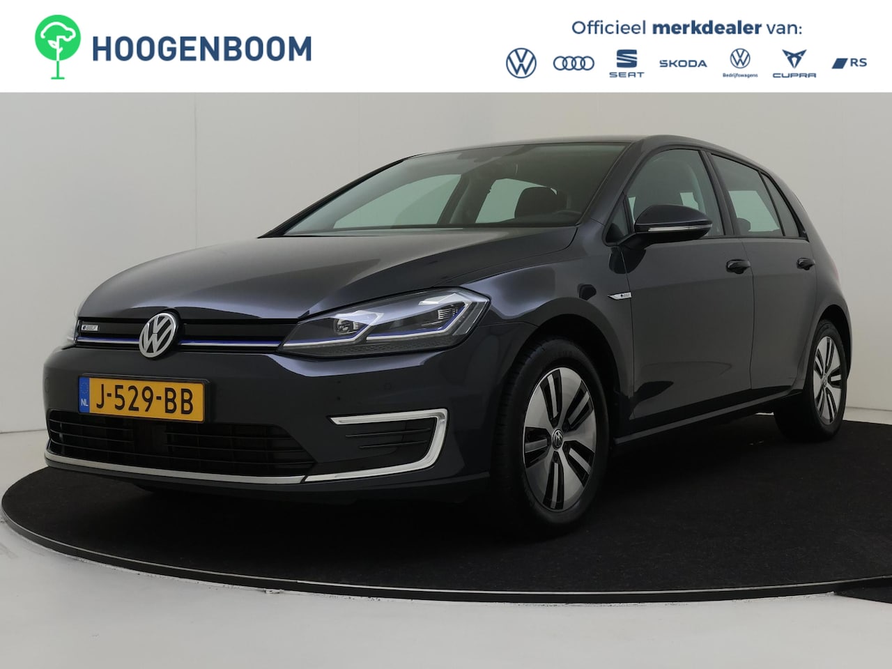 Volkswagen e-Golf - E-DITION | Navigatie | Adaptieve cruise control | Climate control | Parkeersensoren | Blue - AutoWereld.nl