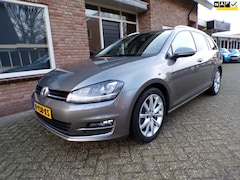 Volkswagen Golf Variant - 1.4 TSI Business Edition Connected R Automaat / Navi / Half Leder / Stoelverwarming