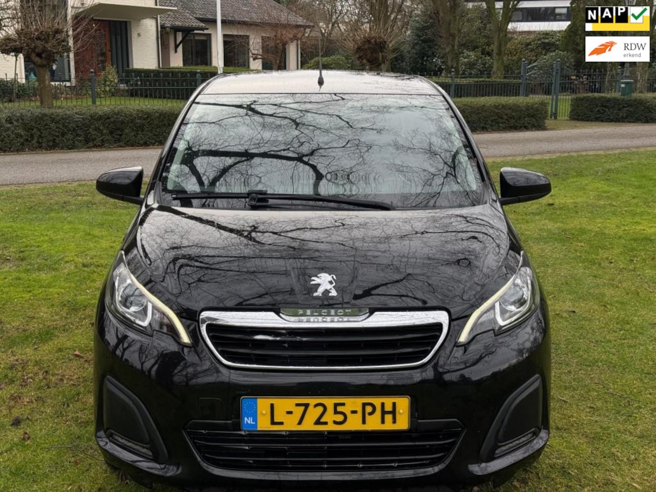 Peugeot 108 - 1.0 e-VTi Active CARPLAY achter Camera NAP - AutoWereld.nl