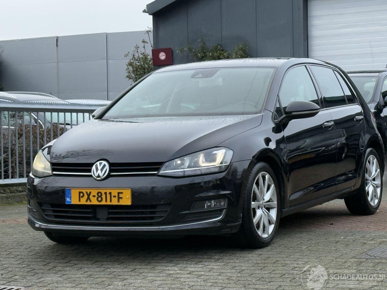 Volkswagen Golf - 2.0 TDI 150 PK Camera Xenon - AutoWereld.nl