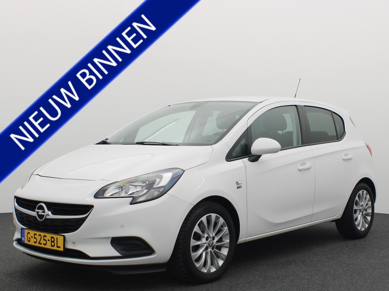 Opel Corsa - 1.0 Turbo 120 Jaar Edition STOELVERW / STUURVERW / CLIMA / CAMERA / DAB+ / CARPLAY/ NAVI / - AutoWereld.nl