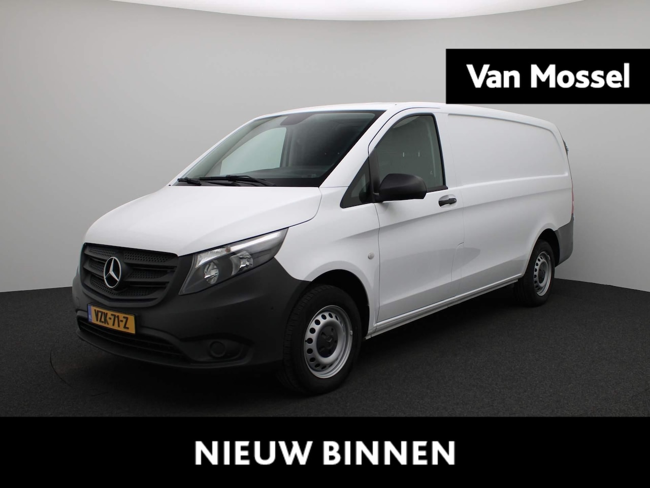 Mercedes-Benz Vito - 114 CDI | Cruise Control | Apple Carplay / Android Auto | DAB | Achterruitrijcamera | Trek - AutoWereld.nl