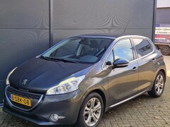 Peugeot 208 - 1.2 VTi Allure