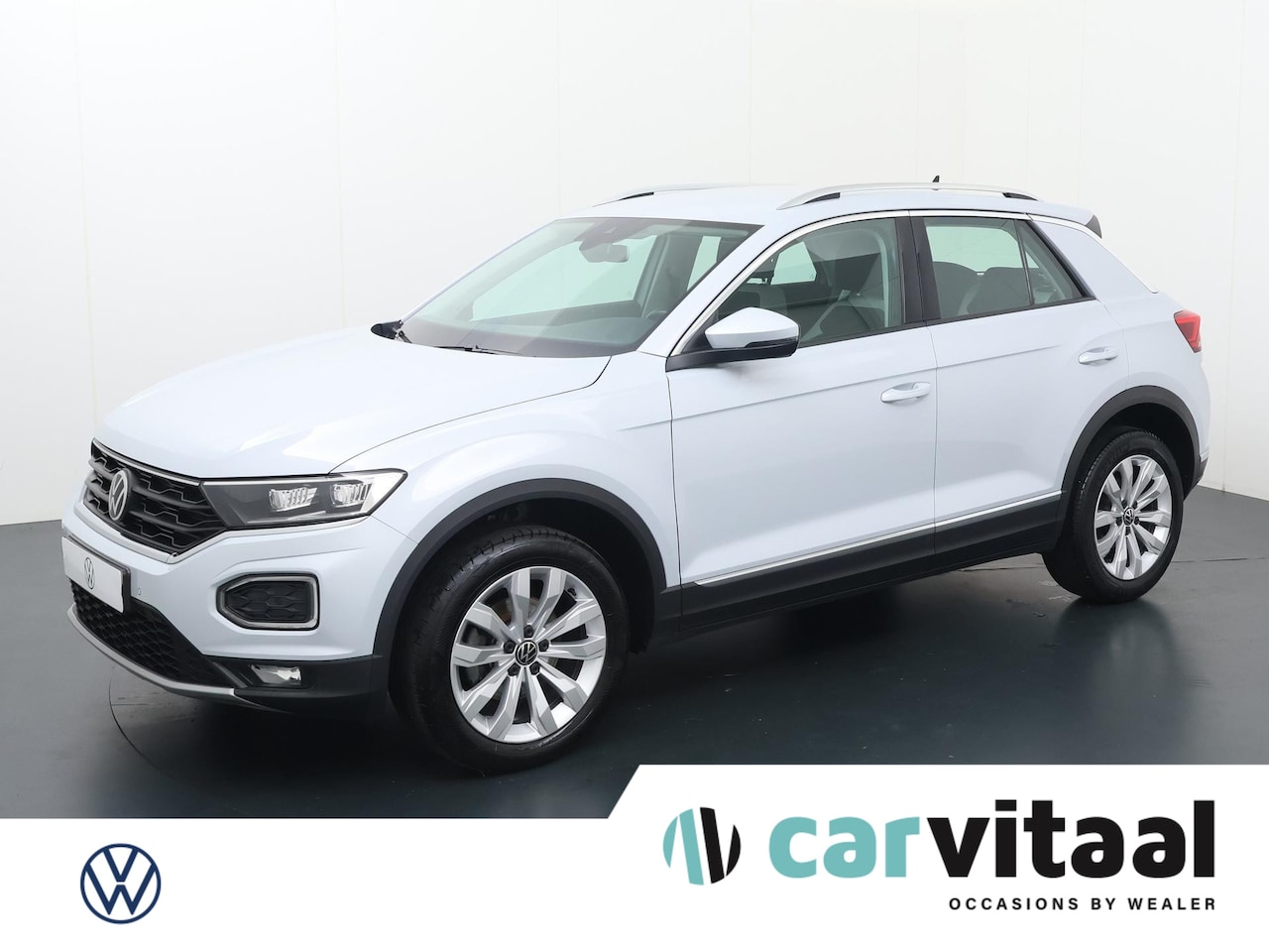 Volkswagen T-Roc - 1.5 TSI Sport | 150 PK | Navigatiesysteem | Beats Audio | Draadloze telefoonlader | - AutoWereld.nl