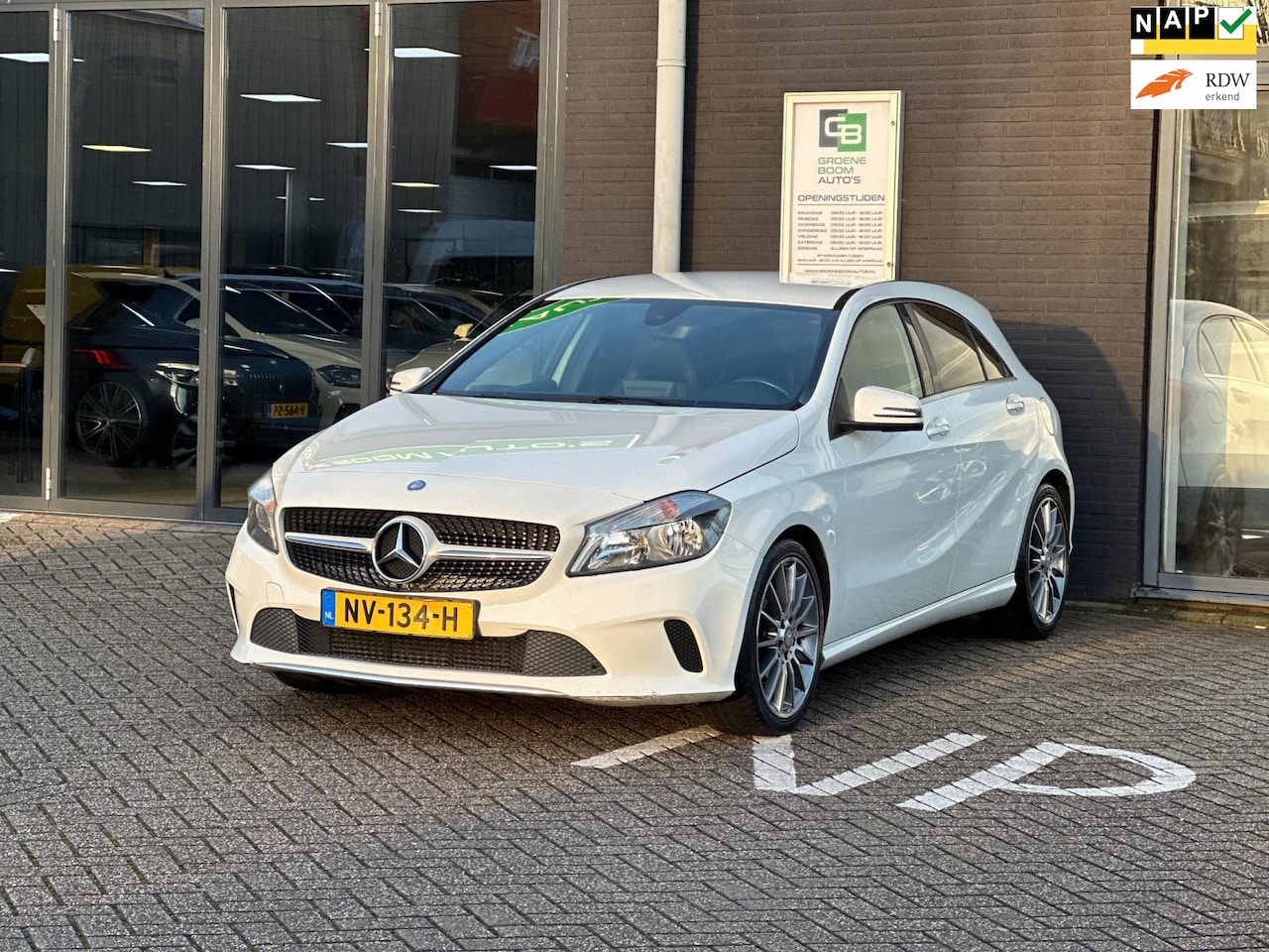 Mercedes-Benz A-klasse - 180 Business Solution/CAMERA/NAVI/6-BAK/NL-AUTO NAP!! - AutoWereld.nl