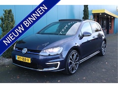 Volkswagen Golf - 1.4 TSI GTE DSG AUT. PANO|CARPLAY|STOELV.|CRUISE|LED|LMV'19|TREKH