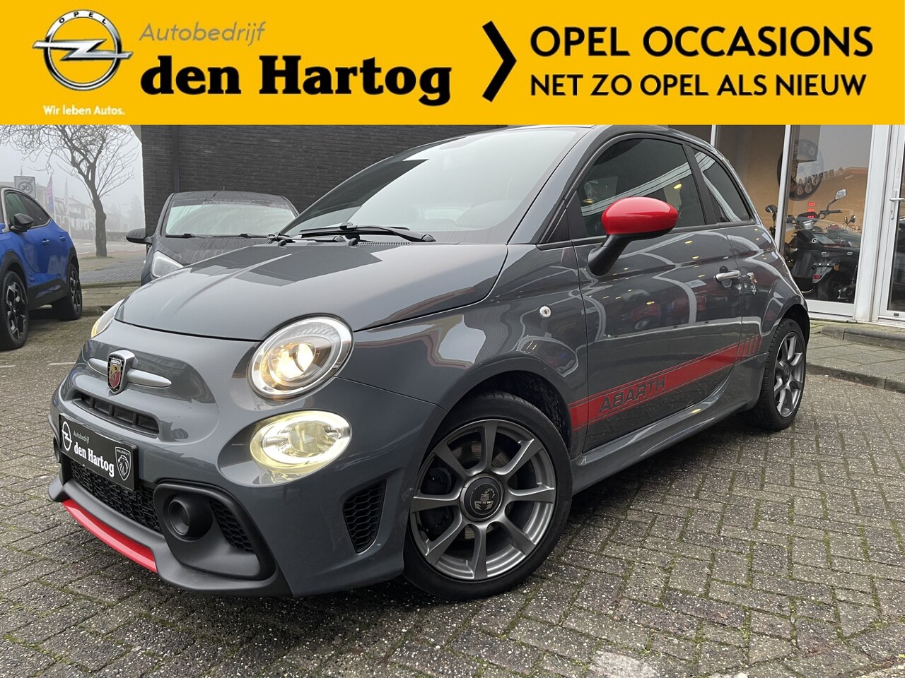 Abarth 595 - 1.4 T-Jet Abarth 595 2 Set velgen/Airco/Dealer onderhouden. - AutoWereld.nl