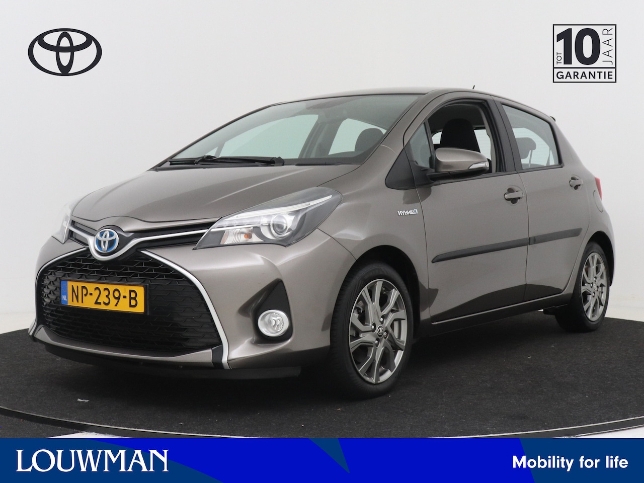 Toyota Yaris - 1.5 Hybrid Dynamic | Navigatie | Trekhaak | - AutoWereld.nl