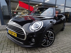 MINI Cabrio - 1.5 Cooper Chili / LEDER / NAVIGATIE / CAMERA / 18" LICHTMETALEN WIELEN