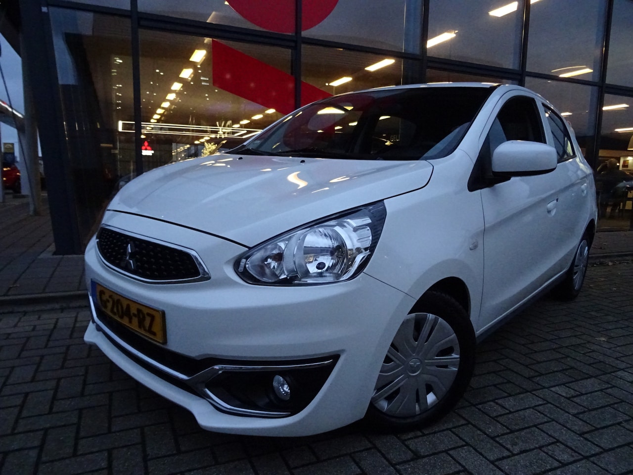 Mitsubishi Space Star - 1.0 Cool+ AUTOMAAT - AutoWereld.nl