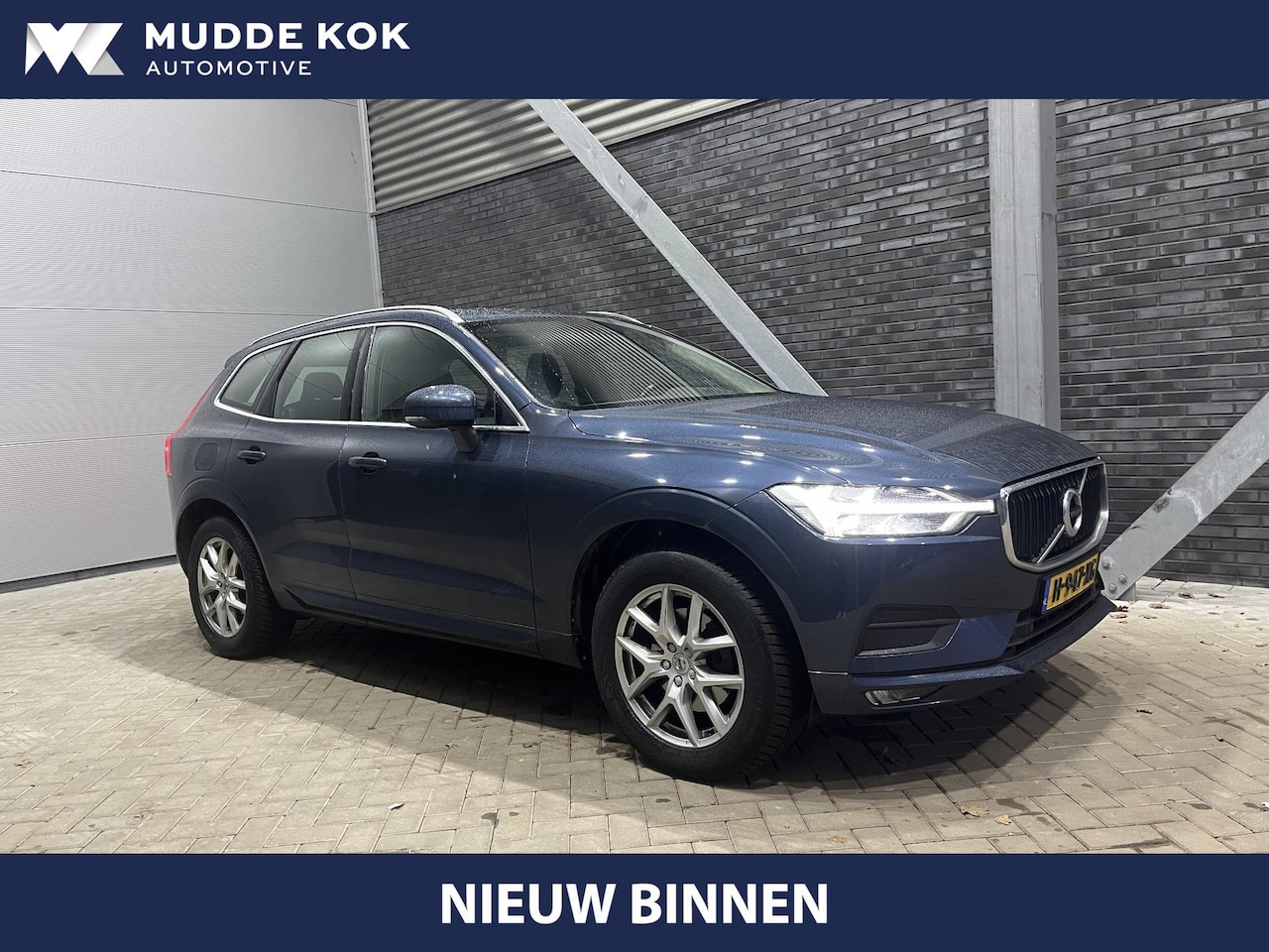 Volvo XC60 - D4 Momentum Pro | Aut | Trekhaak | Camera | Apple Carplay | Stoelverwarming | Leder - AutoWereld.nl