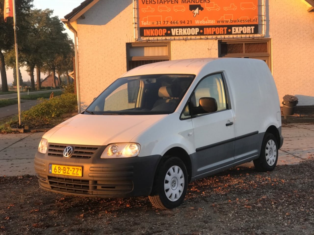 Volkswagen Caddy - 2.0 SDI 51 kW Airco Cruise Schuifdeur Trekhaak - AutoWereld.nl