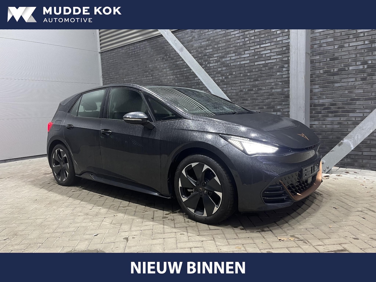 CUPRA Born - Business Edition eBoost 58 kWh | ACC | 360° Camera | Stoel+Stuurverwarming | 19 Inch - AutoWereld.nl