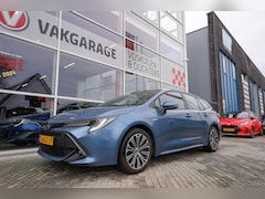 Toyota Corolla Touring Sports - 1.8 Hybrid Business Intro| Stoelverwarming | Navi | Camera