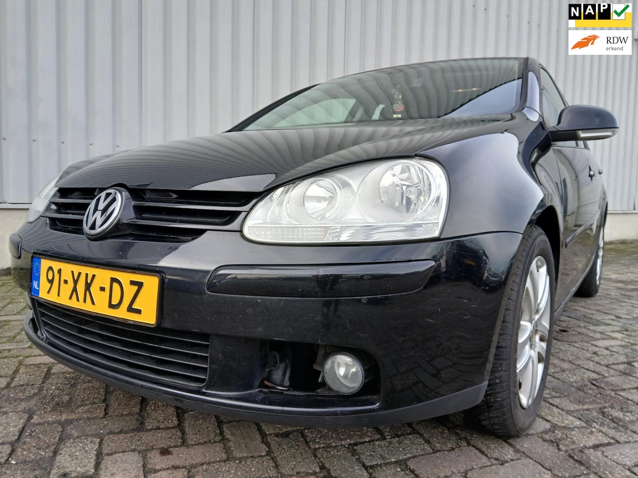 Volkswagen Golf - 1.6 FSI Optive 3 - Airco - Stuurstang Krom - Schade - AutoWereld.nl