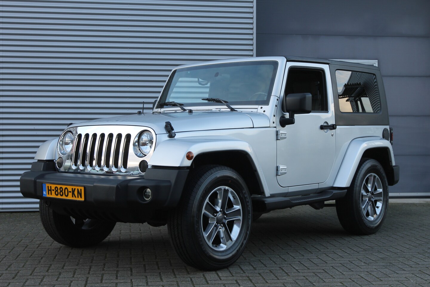 Jeep Wrangler - 3.8 High Sport I JK I AUT. I HARDTOP I AIRCO - AutoWereld.nl