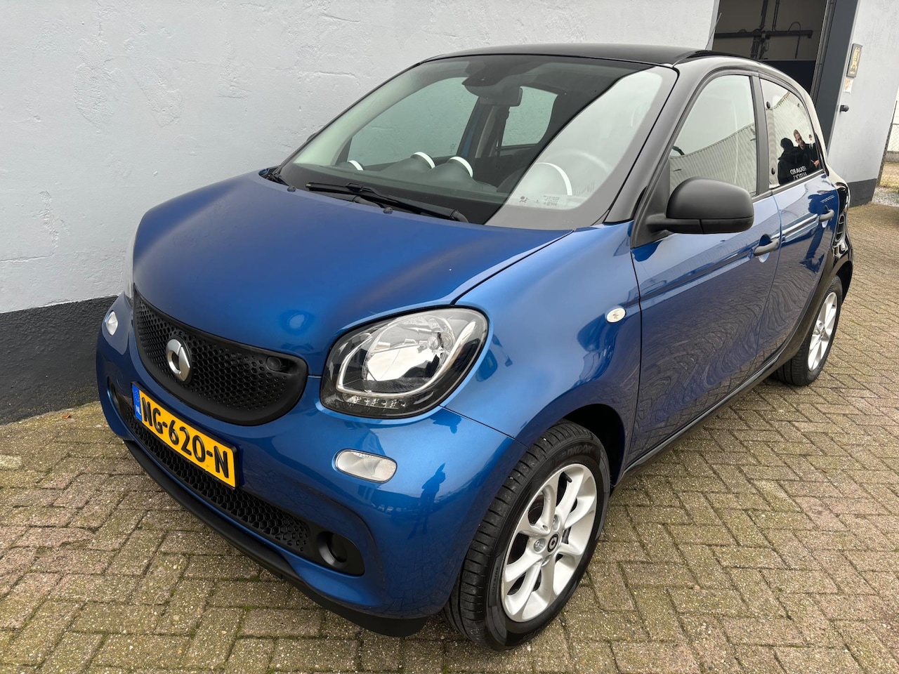 Smart Forfour - 1.0 Pure 1.0 Pure - AutoWereld.nl