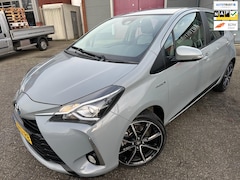 Toyota Yaris - 1.5 Hybrid 2019 DYNAMIC SPORT NARDO-GREY NAVI 17 INCH LUXE