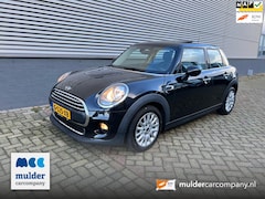 MINI One - 1.2 Chili Business Navi / Panorama dak / Clima / Stoelverwarming / MCC / Gouda