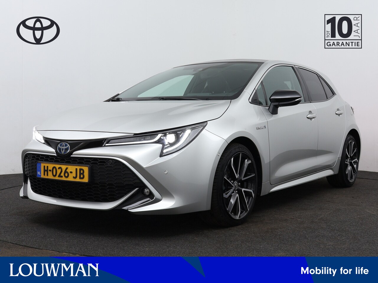 Toyota Corolla - 1.8 Hybrid Executive | Apple CarPlay | Panoramadak | Camera | - AutoWereld.nl