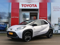 Toyota Aygo X - 1.0 VVT-i S-CVT JBL 72pk | Automaat | JBL-audio | Navigatie | PDC |