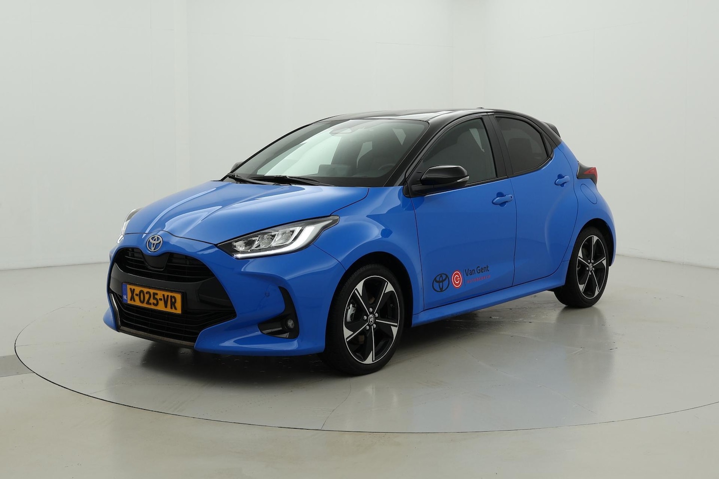 Toyota Yaris - 1.5 Hybrid 130 Launch Edition | Navigatie | JBL - AutoWereld.nl