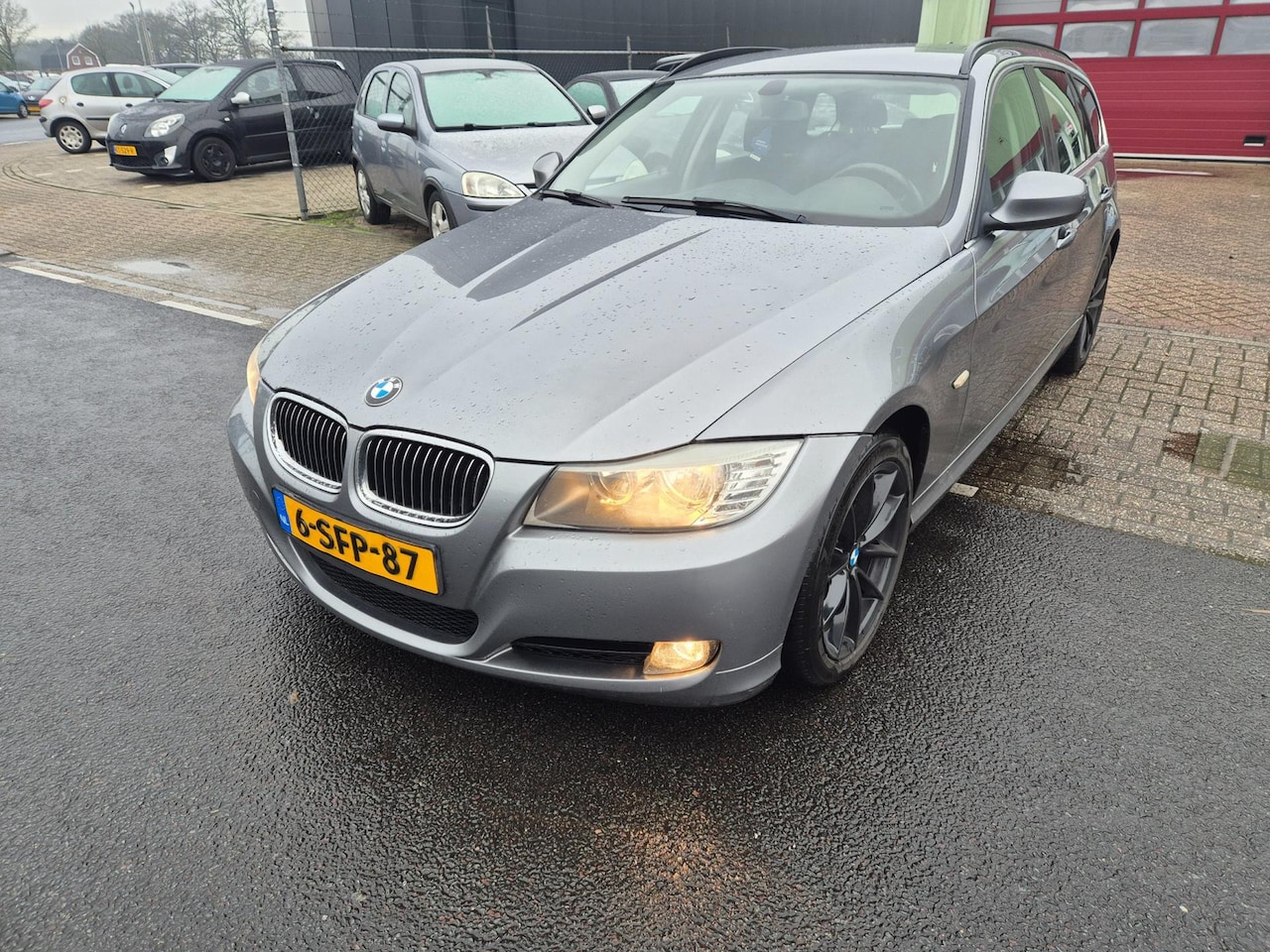 BMW 3-serie Touring - 320d 184pk 6bak groot navi Luxury Line trekhaak - AutoWereld.nl