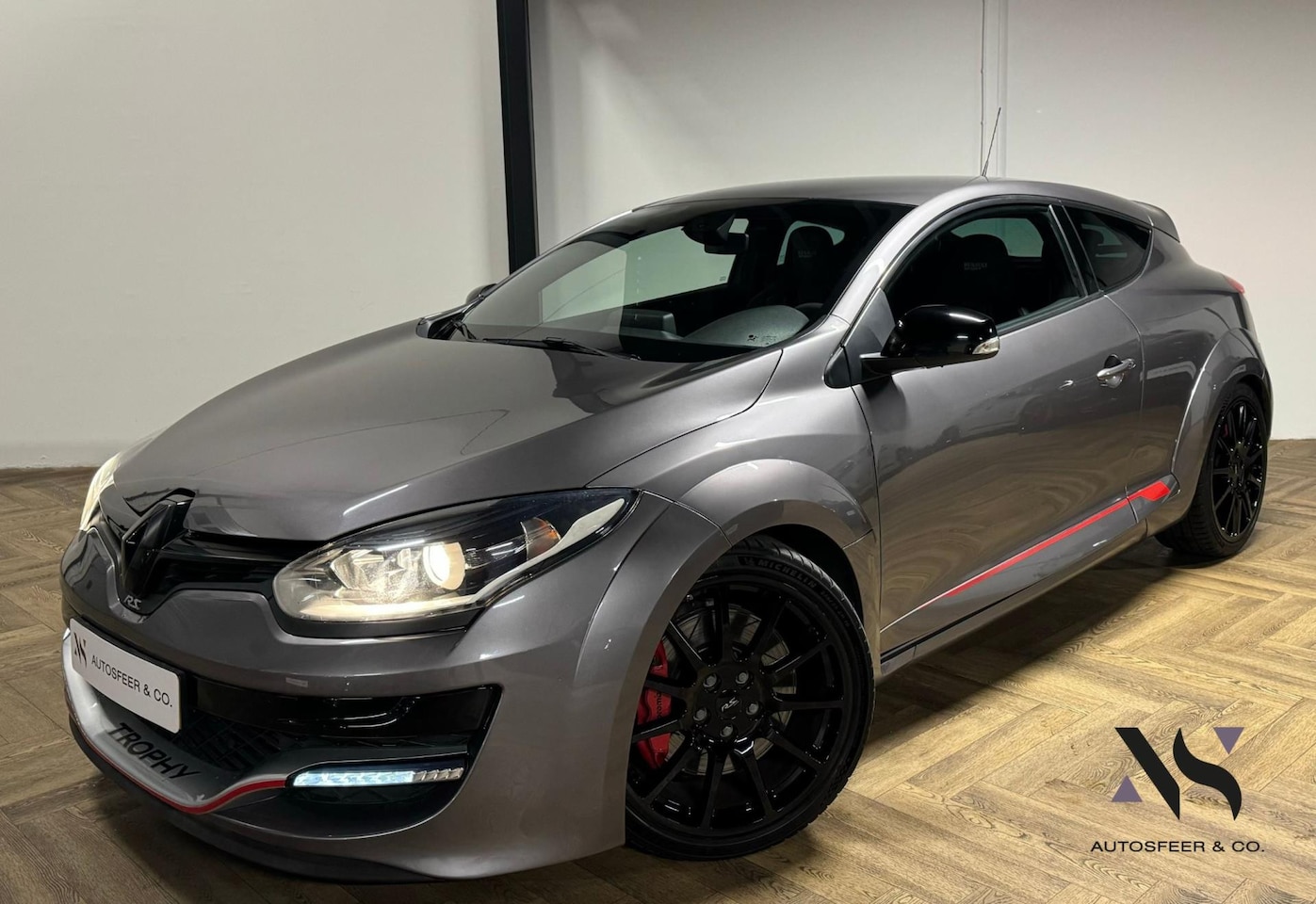 Renault Mégane Coupé - 2.0 Turbo 275 RS TROPHY KEYLESS - AutoWereld.nl