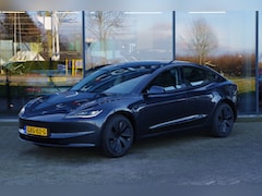 Tesla Model 3 - Long Range RWD 78 kWh *PER-DIRECT LEVERBAAR*, Panoramadak, 4 x Stoelverwarming, Entertainm