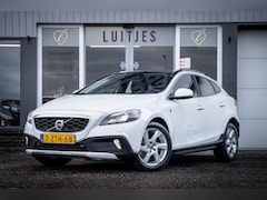 Volvo V40 Cross Country - 2.0 T5 AWD Ocean Race I Pano-dak I Leder I Stoelmemo I Camera I NL-auto I Dealer-OH I 1e-e