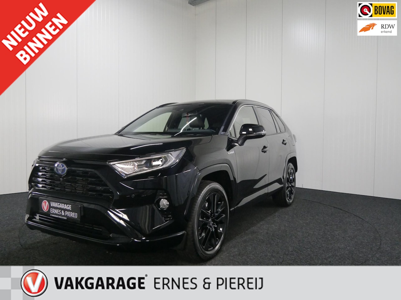 Toyota RAV4 - 2.5 Hybrid Executive Black edition panoramadak, - AutoWereld.nl