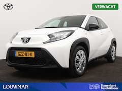 Toyota Aygo X - 1.0 VVT-i X-Play Limited | Airco | Camera | Apple Carplay/Android Auto | Stoelverwarming |