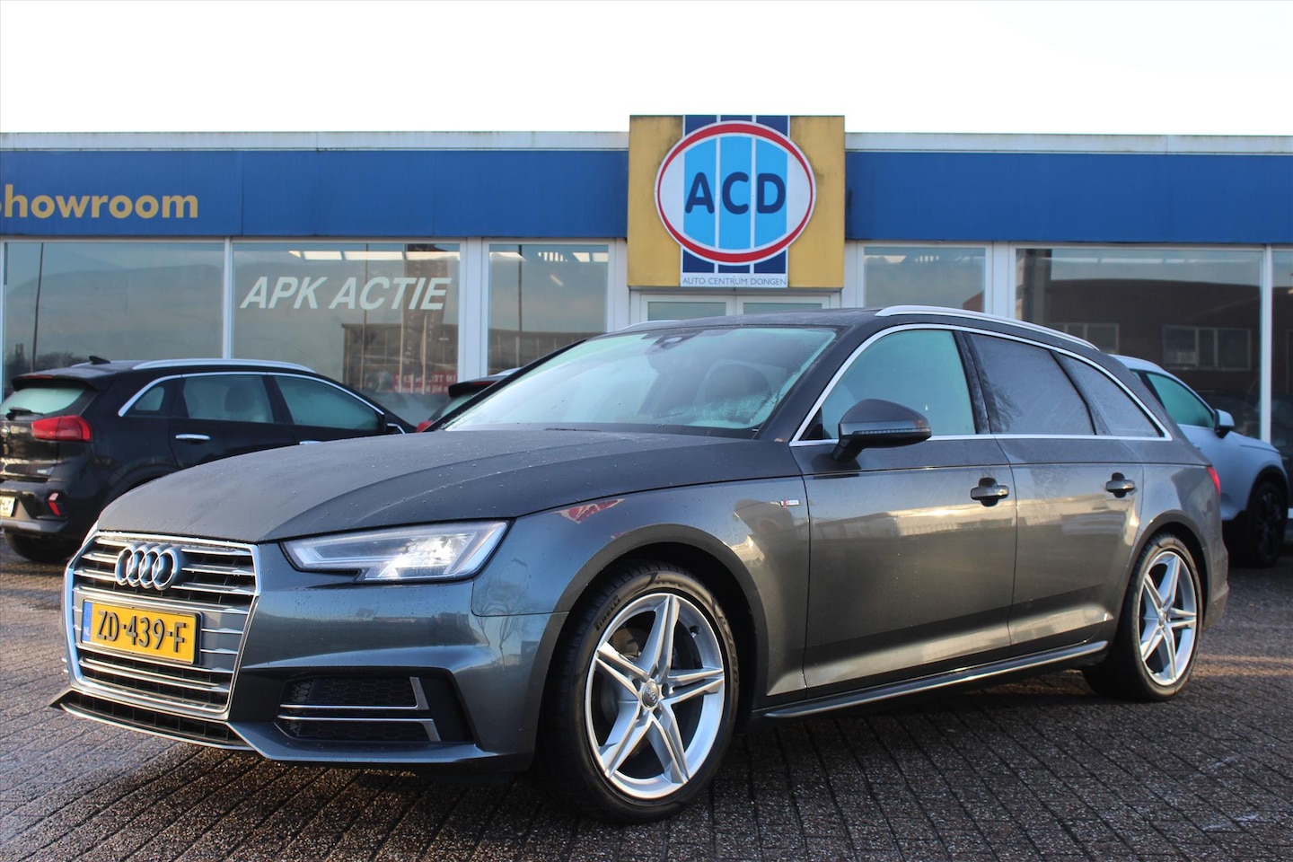 Audi A4 Avant - 1.4 TFSI 150pk S tronic S Line Edition | PanoramaDak | Orig. NL | - AutoWereld.nl