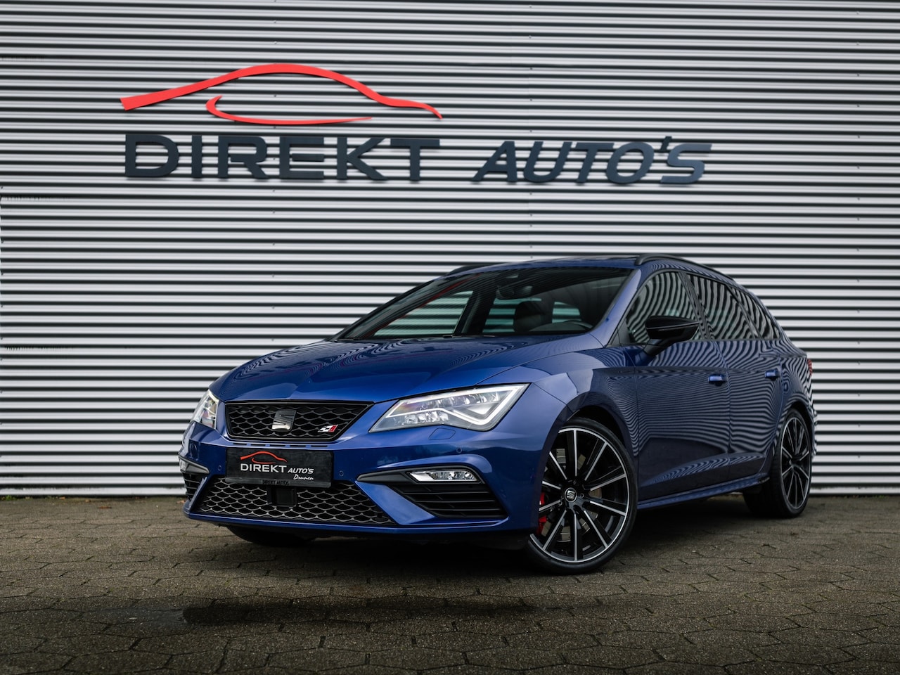 Seat Leon ST - 2.0 TSI CUPRA 300 4DRIVE PERFORMANCE PANO BREMBO - AutoWereld.nl