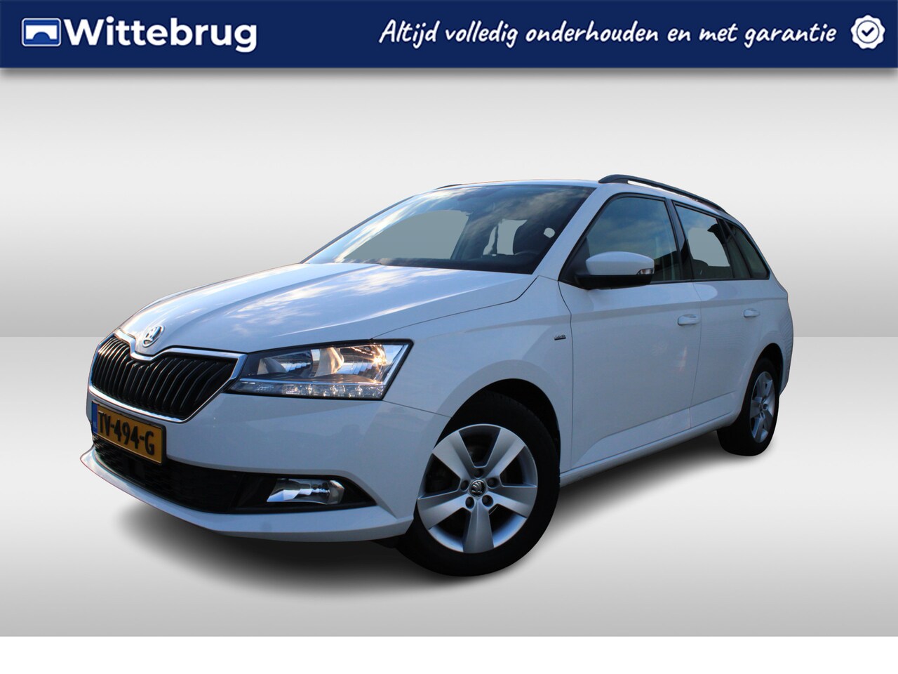 Skoda Fabia Combi - 1.0 TSI Clever Navigatie / Parkeersensoren / Airco (Clima) / Trekhaak / Cruise control - AutoWereld.nl