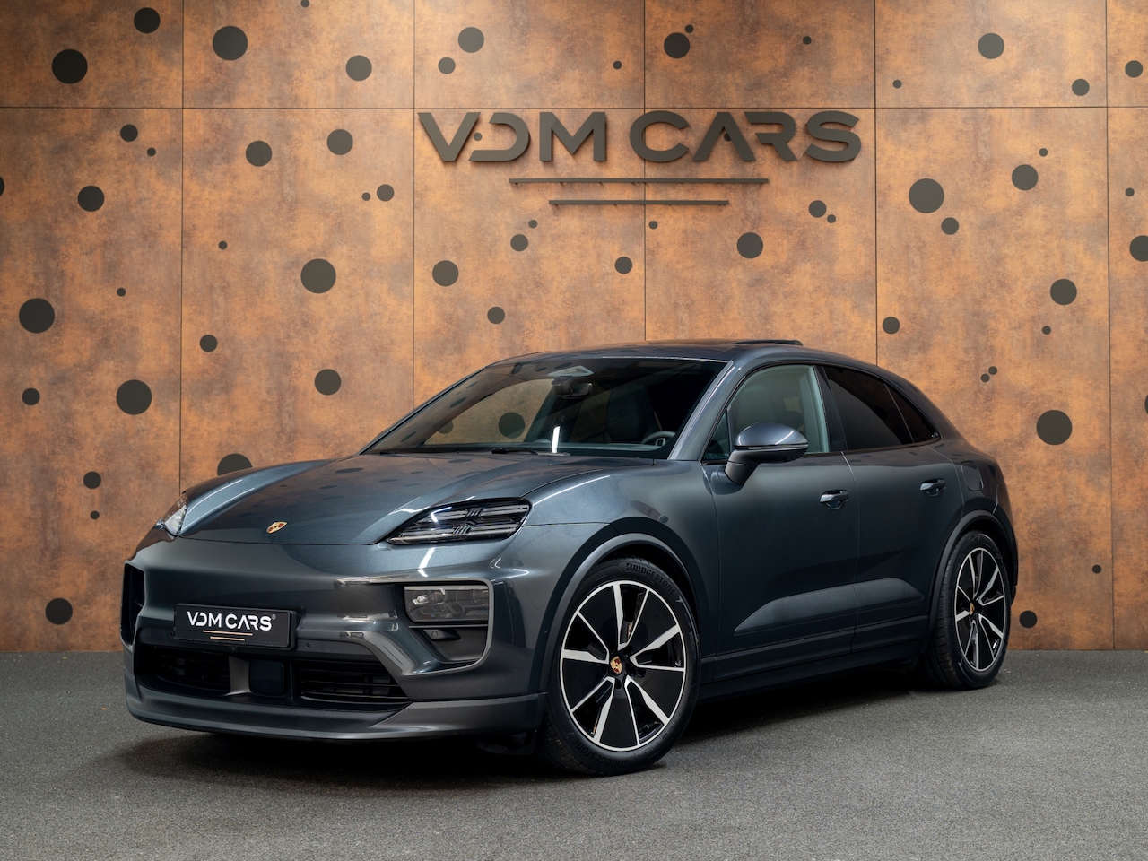 Porsche Macan - 4 | 100 kWh | Sport Chrono | 18-weg | Pano | - AutoWereld.nl