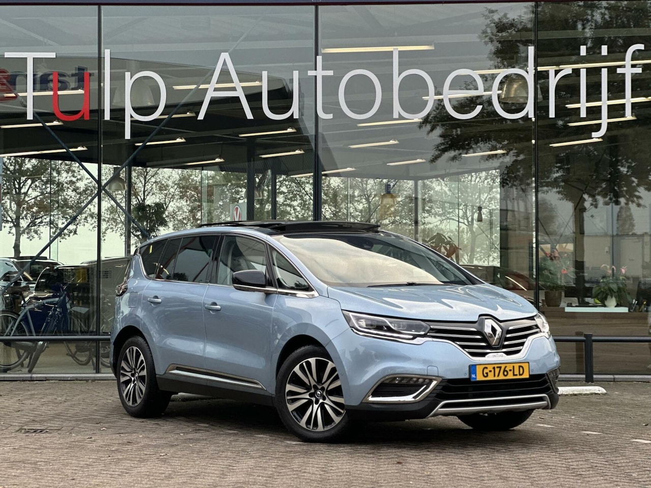 Renault Espace - 1.6 dCi Initiale 7p. Motor verbruikt olie!! - AutoWereld.nl