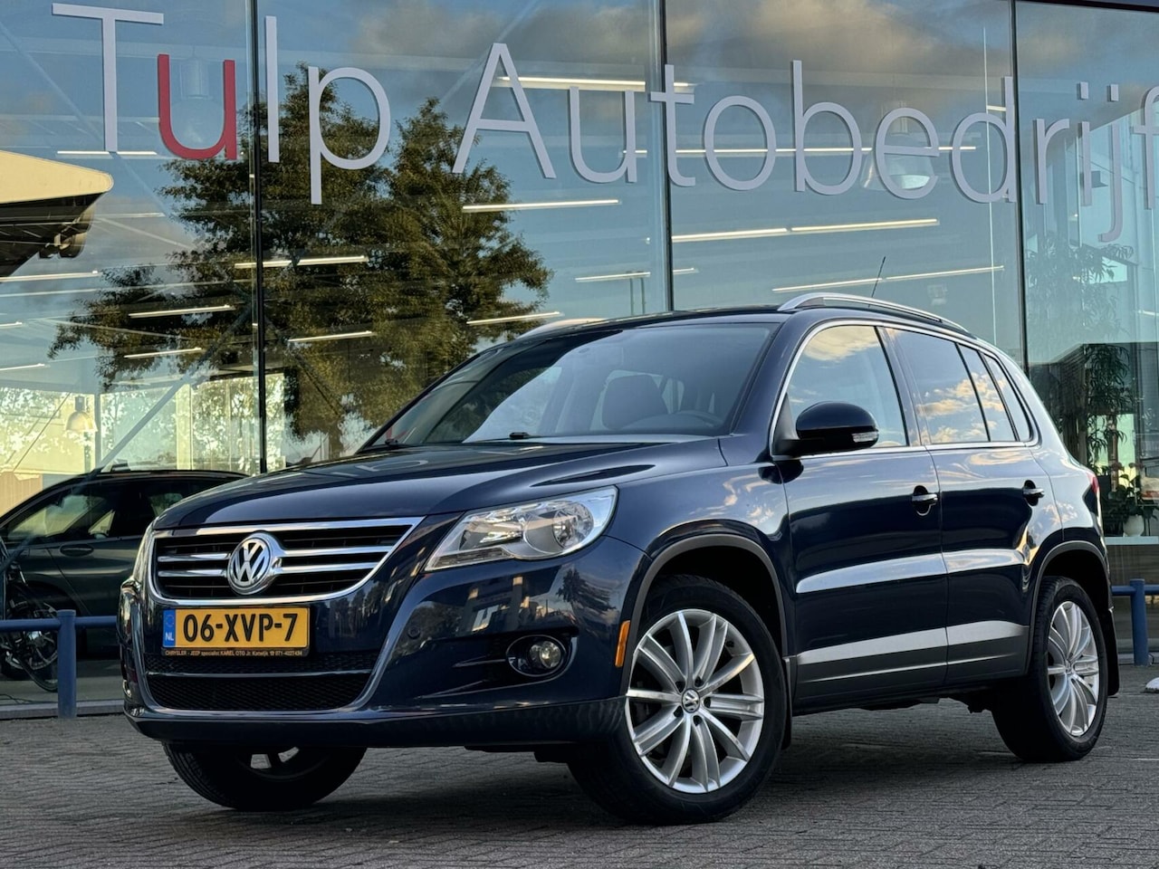 Volkswagen Tiguan - 2.0 TSI Sport&Style 4Motion Lees Tekst!! - AutoWereld.nl