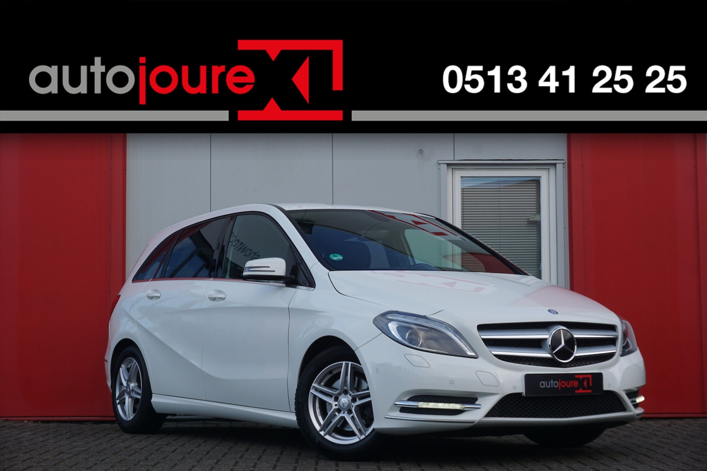 Mercedes-Benz B-klasse - 180 Prestige | Cruise Control | Navigatie | Voorstoelen verwarmd | Sensoren v&a | - AutoWereld.nl