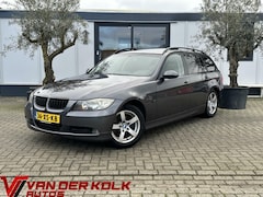 BMW 3-serie Touring - 320i High Executive Panorama Navi Cruise Climate