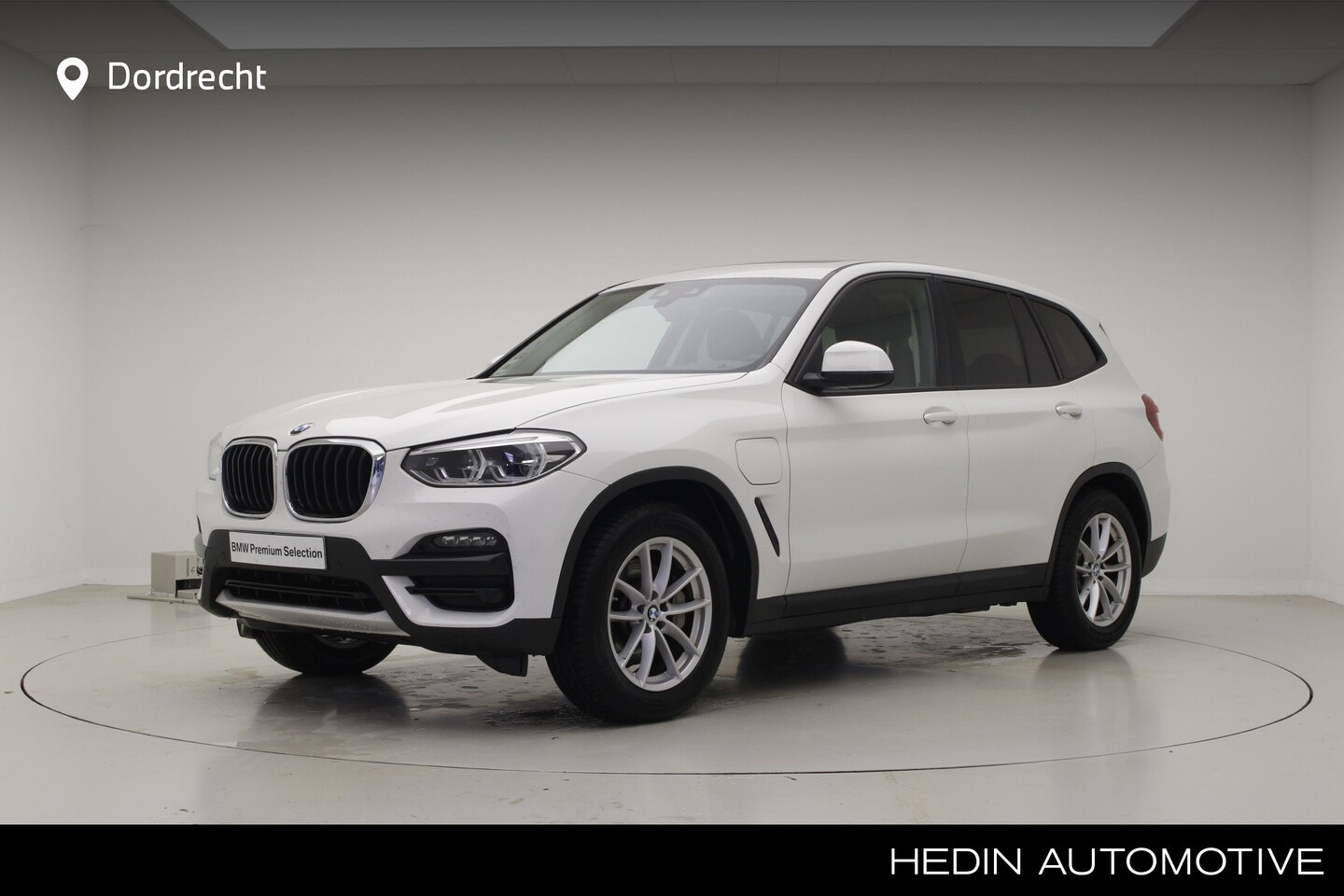 BMW X3 - xDrive30e | Panorama | Head-Up | Trekhaak | Hifi | - AutoWereld.nl