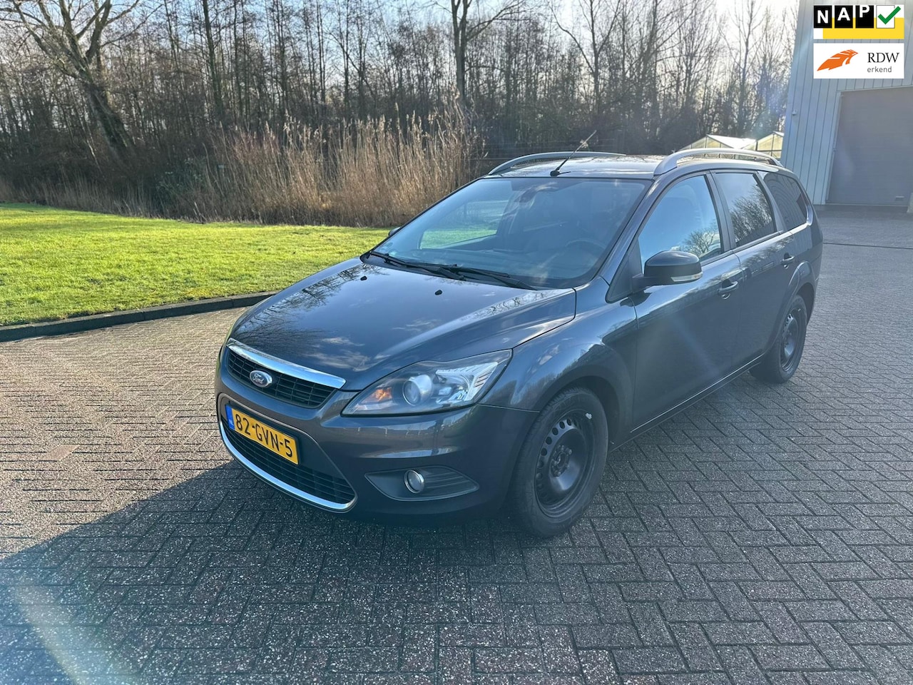 Ford Focus Wagon - 1.6 Titanium 1.6 Titanium/NIEUWE APK - AutoWereld.nl