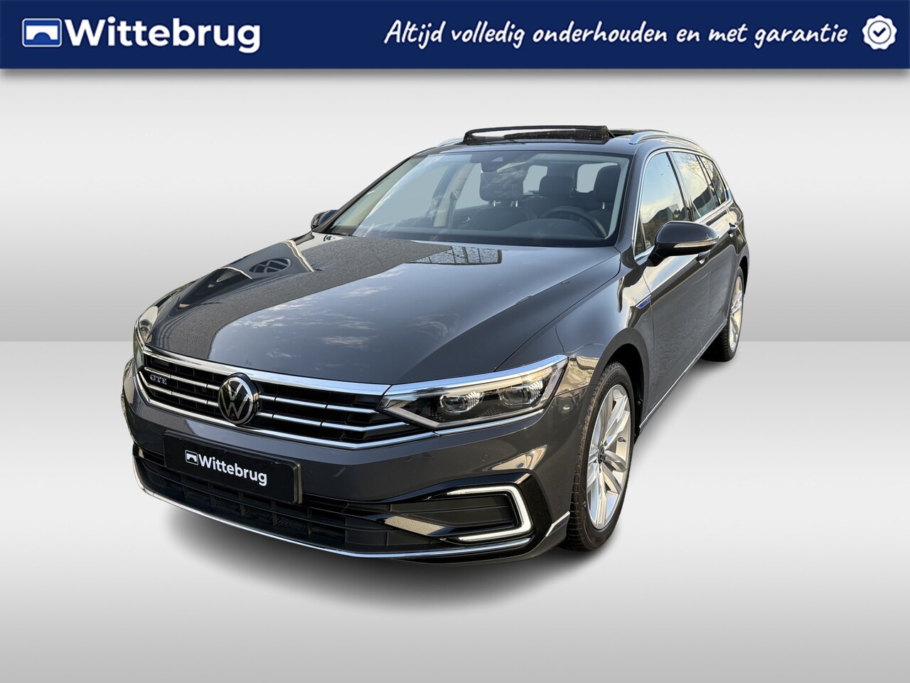 Volkswagen Passat Variant - 1.4 TSI PHEV 218pk DSG GTE / PANODAK/ NAVI / APP.Connect / Standkachel / 360 Camera / 18" - AutoWereld.nl