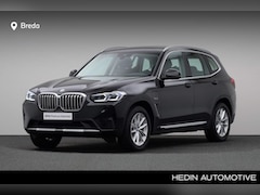 BMW X3 - xDrive30e | Achteruitrijcamera | Comfort Access | Head Up | Leder | Stoel-/ Stuurverwarmin