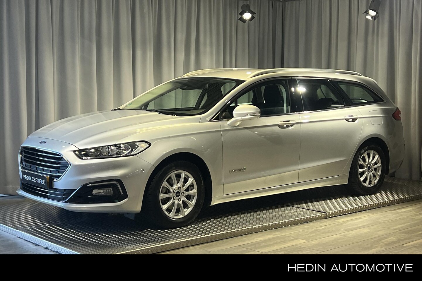 Ford Mondeo Wagon - 2.0 IVCT HEV Titanium 2.0 IVCT HEV Titanium - AutoWereld.nl