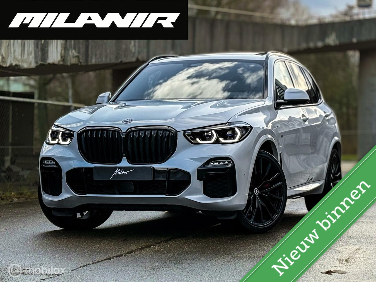 BMW X5 - xDrive45e M-Sport | Pano | B&W Audio | Carbon |Headup - AutoWereld.nl