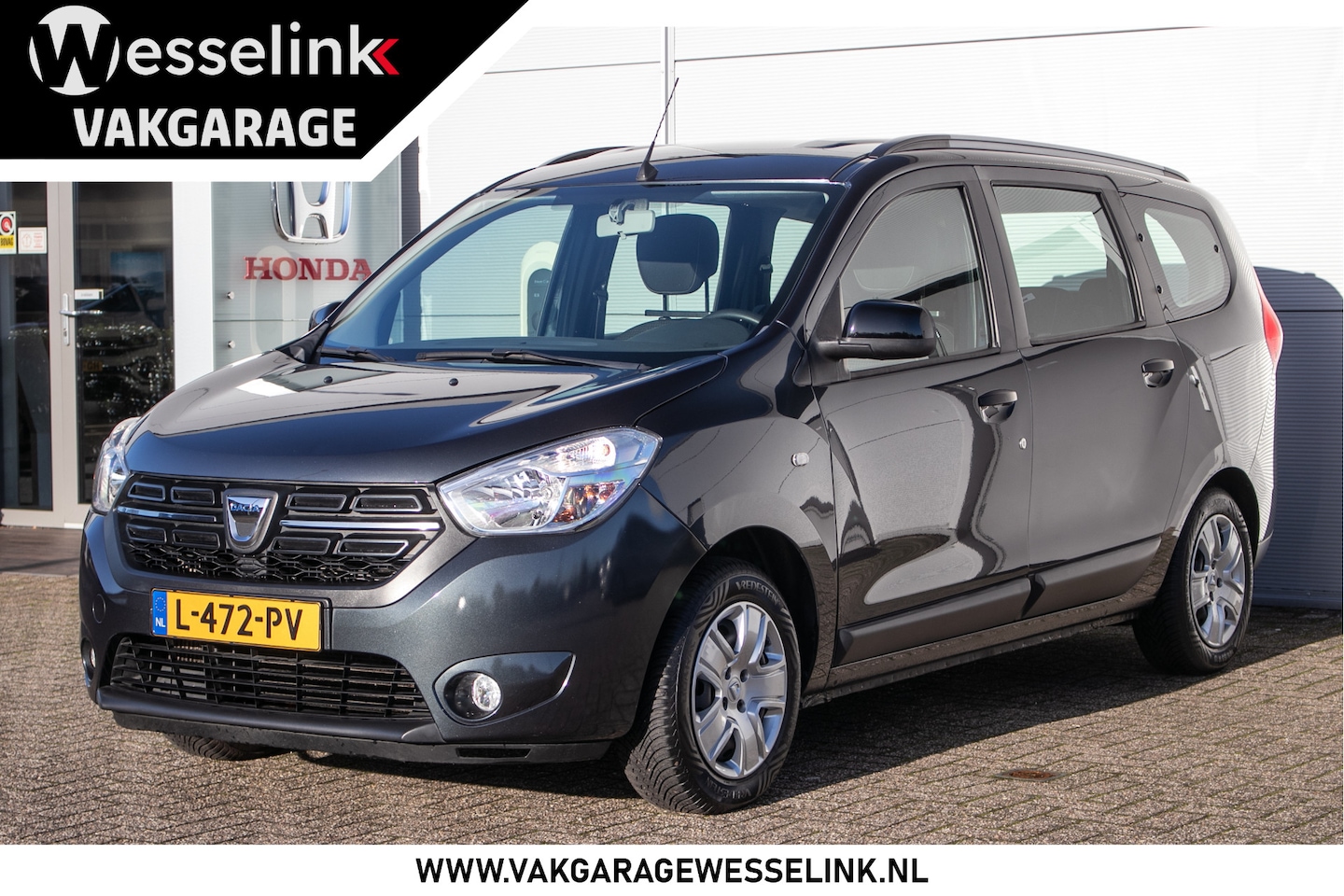 Dacia Lodgy - 1.3 TCe Essential 7p. All-in rijklaarprijs | Navi | Cruise | Stoelverw. | Afn. trekhaak - AutoWereld.nl