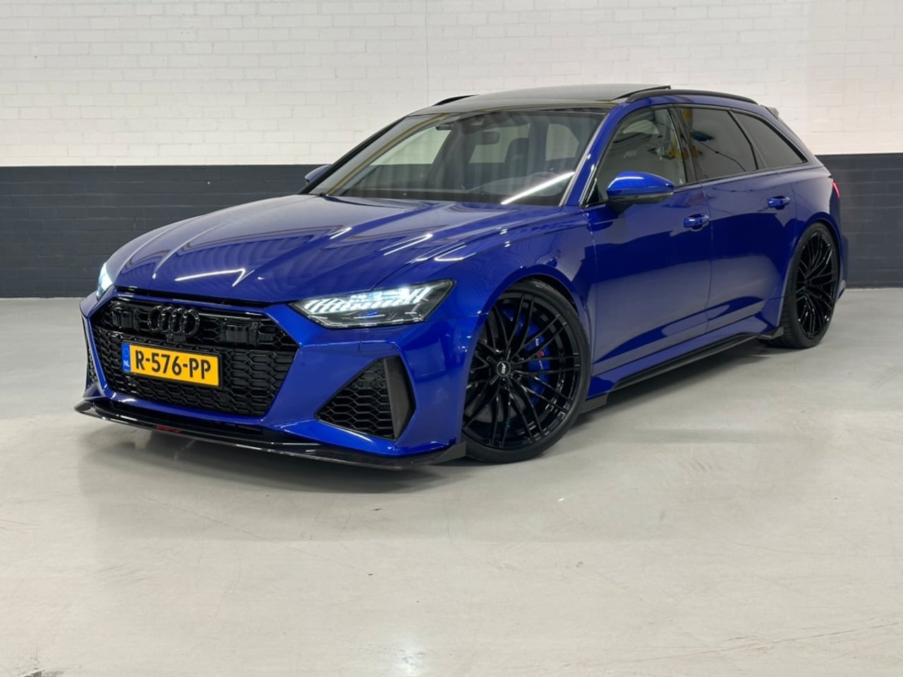 Audi RS6 - Avant TFSI quattro ABT-S ACC | HUD | PANO | B&O | Keramisch Matrix | Soft close | Carbon - AutoWereld.nl