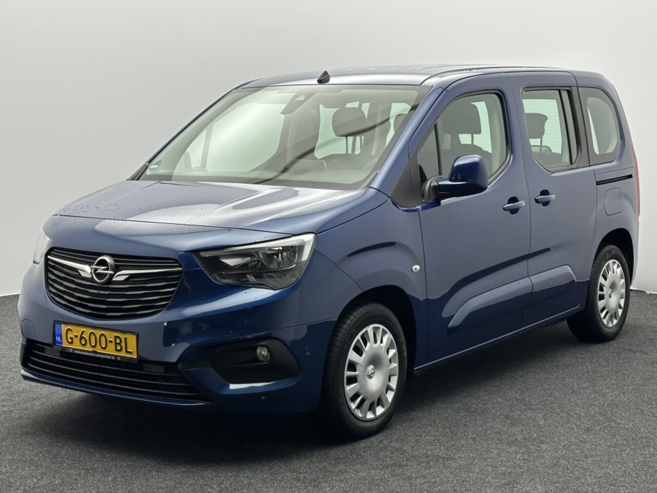 Opel Combo - 1.5 CDTI L1H1 Edition AUTOMAAT | Navigatie | 2x Schuifdeur | Camera | Cruise - AutoWereld.nl