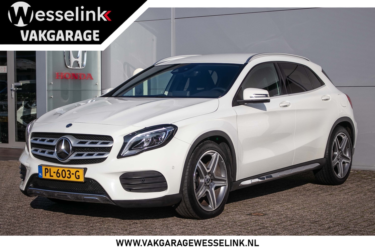 Mercedes-Benz GLA-Klasse - 180 Activity Edition Automaat All-in rijklaarprijs | AMG Line | Nav Pro | Cam | Trekhaak | - AutoWereld.nl